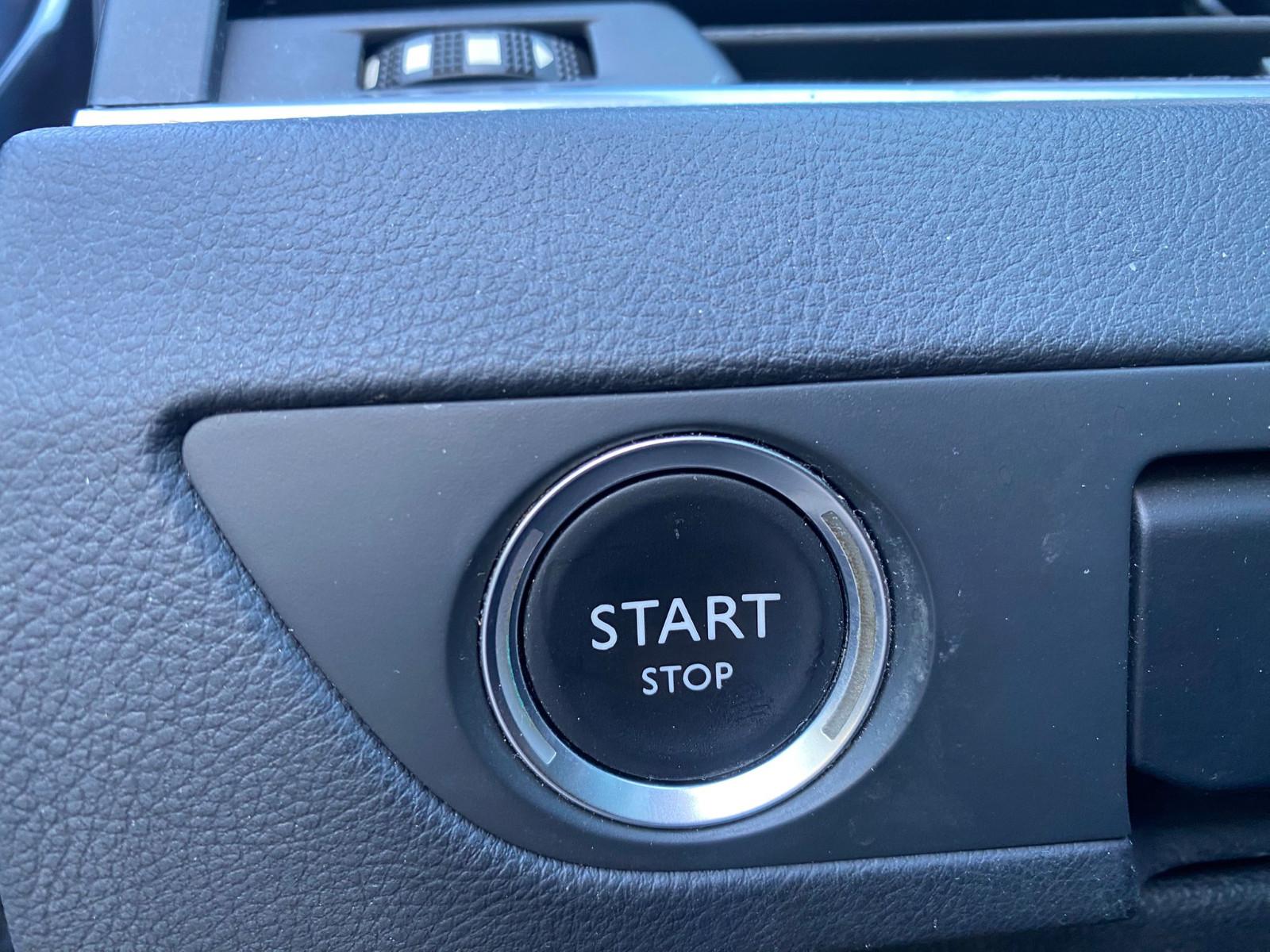 Peugeot 508 2015 — photo 16