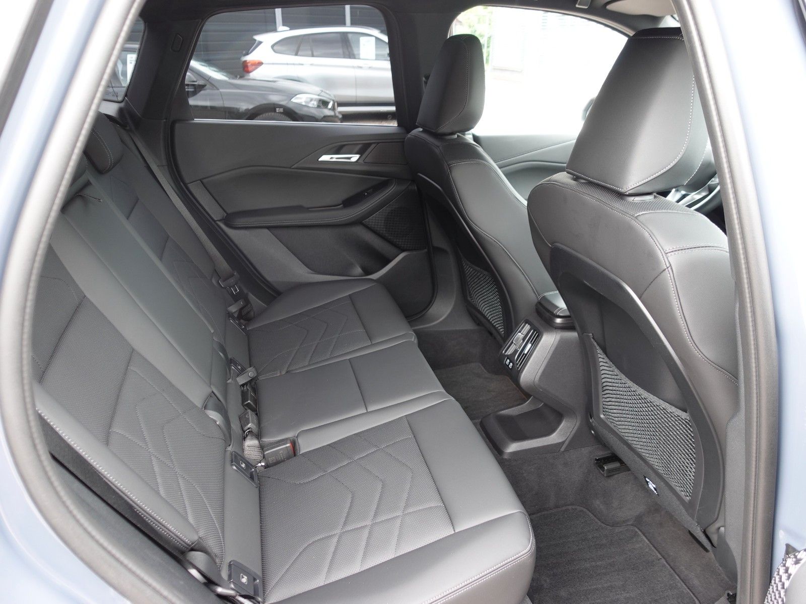 Fahrzeugabbildung BMW 218i Active Tourer Aut. DCT Ad.LED/AHK/el.Heckkl