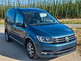 Volkswagen Caddy 2,0TDI 110kW BMT DSG Highline 5-Sitzer...