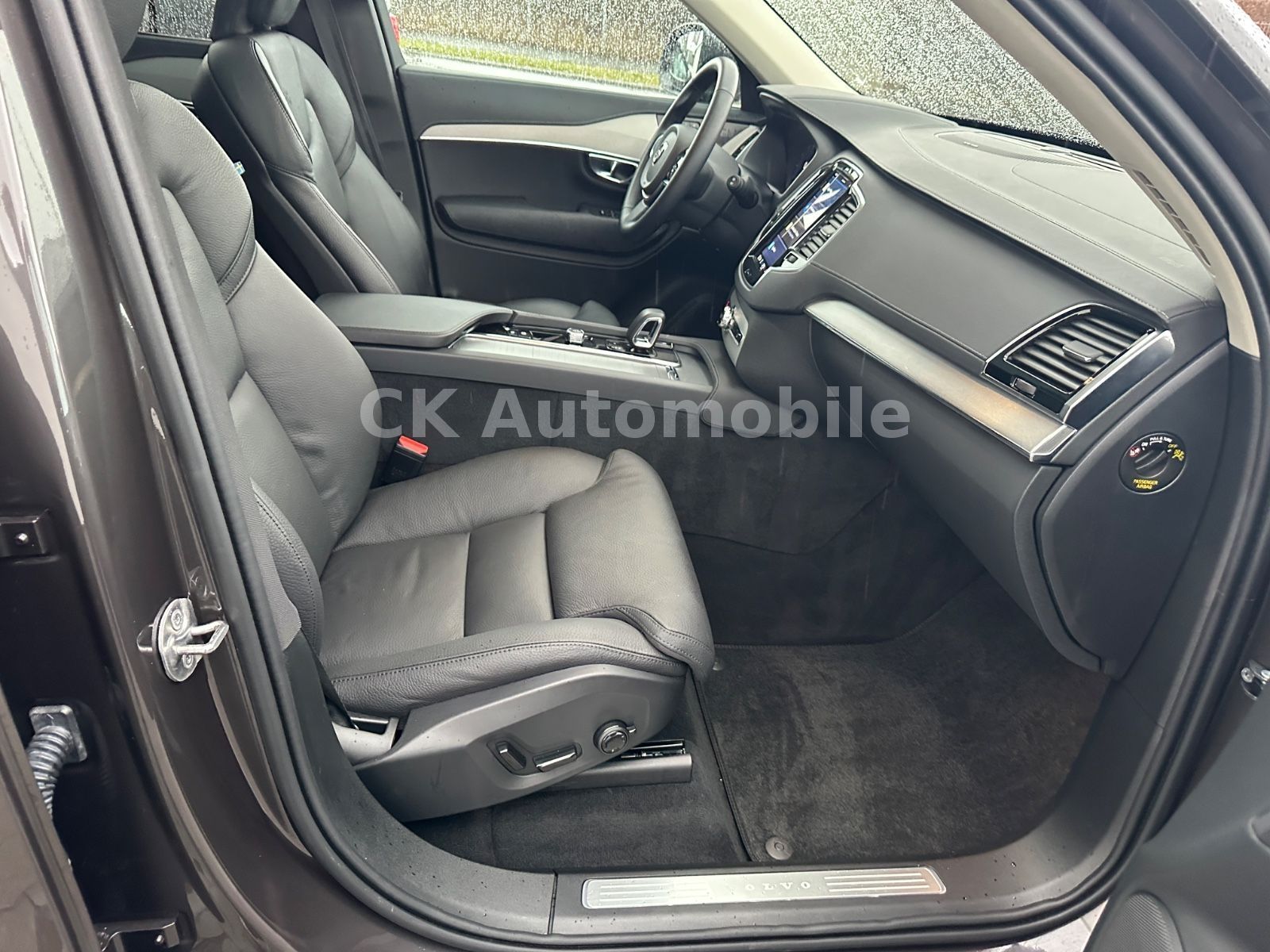 Fahrzeugabbildung Volvo XC90 Plus Bright Recharge AWD/BLIS/Pano/360°/AHK