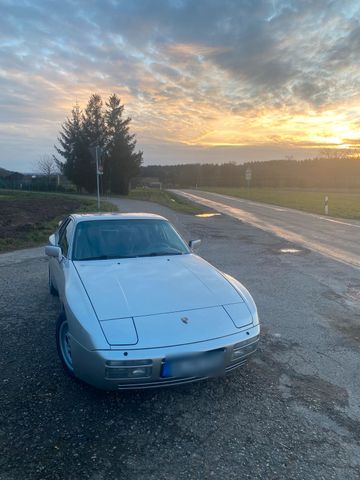 Porsche 944 Turbo Targa