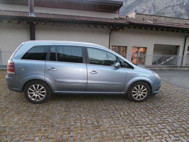 Opel Zafira 1.9 16V CDTI 150CV Cosmo 7Posti