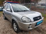 Hyundai Tucson 2.0 GLS*2-Hand*TÜV-Neu* - Hyundai TUCSON Gls mit Benzin-Antrieb