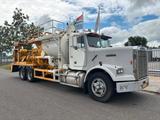 Freightliner 3 AXLE RIGID BODY chassis cabine - Freightliner LKWs
