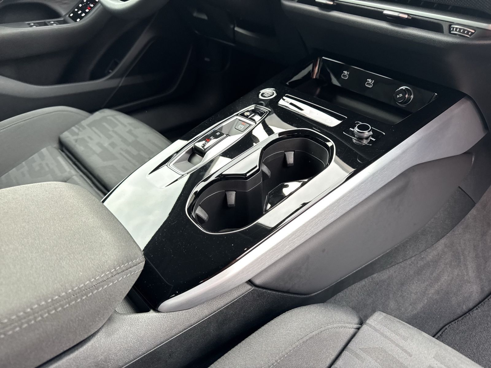Audi A6 - Bild 22