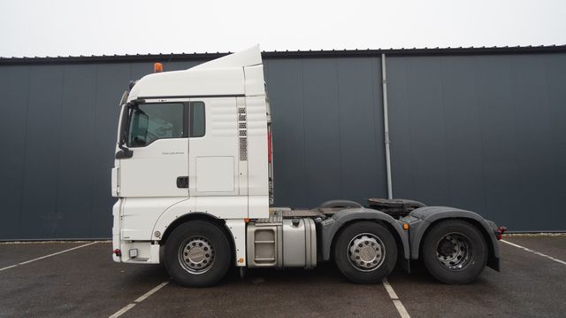 MAN TGX 26.440 6X2 793.800KM