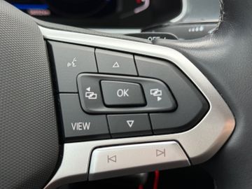 Volkswagen T-Roc 1.5 TSI Style DCT AHK Kamera Navi Massage