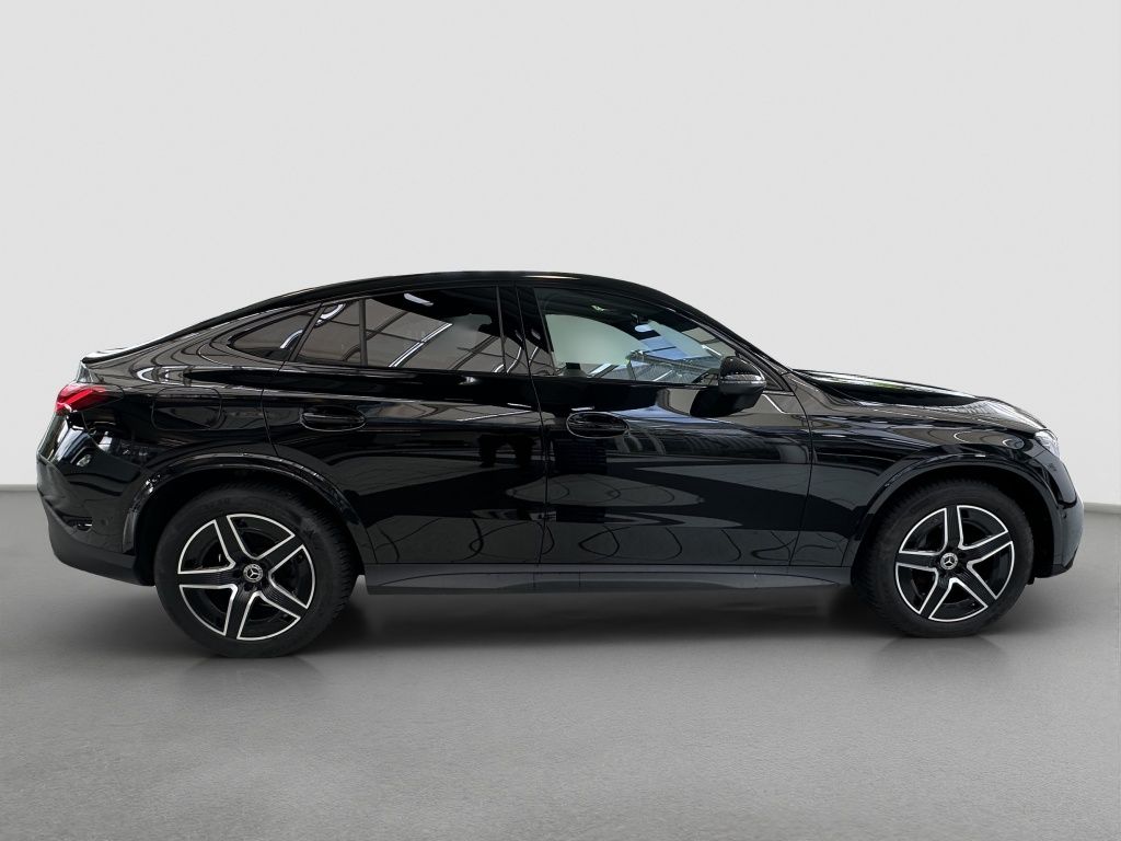Fahrzeugabbildung Mercedes-Benz GLC 200 4MATIC Coupé AMG Line*NightPaket*Carplay