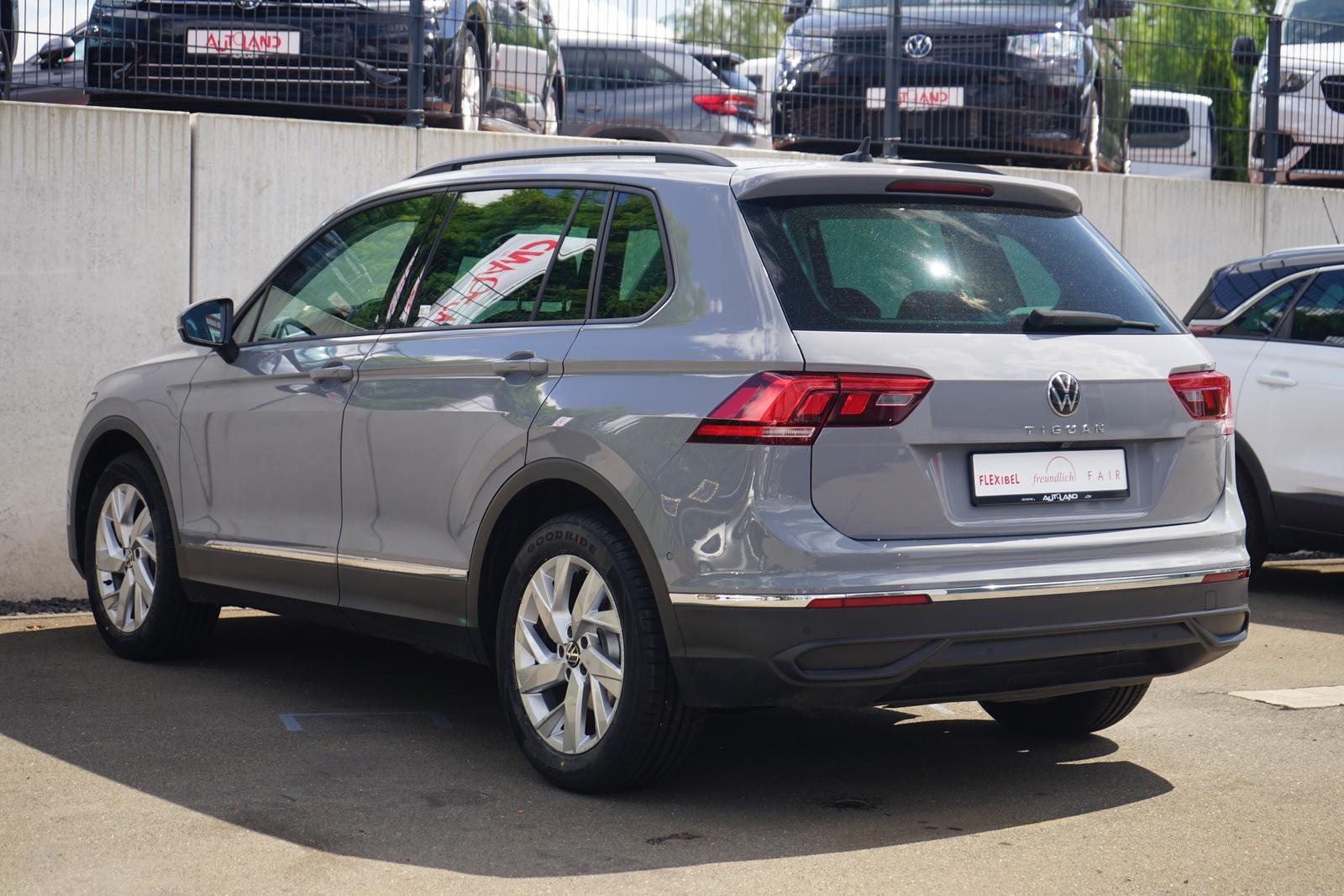 Volkswagen Tiguan 1.5 TSI Active LED Navi ACC Totwinkel AHK, миниатюра 3