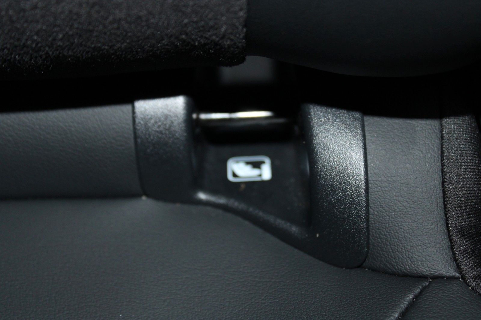 Fahrzeugabbildung Ford Kuga ST-Line X Automatik Facelift AHK Matrix LED