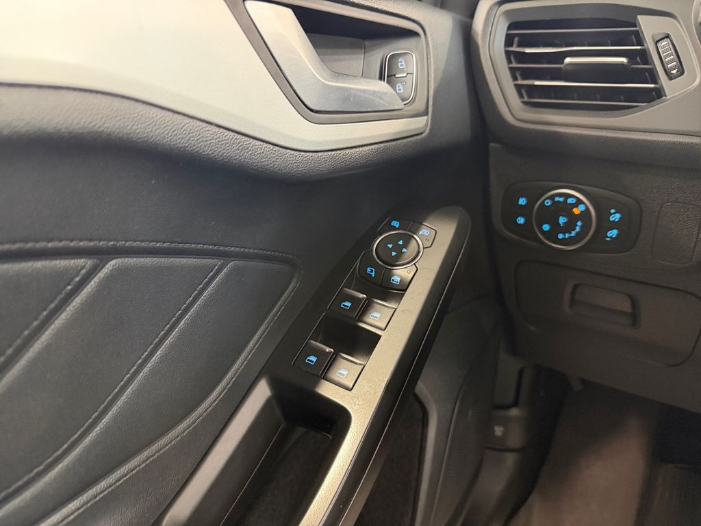 Ford Focus - Bild 18