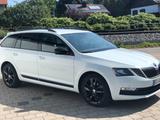 Skoda Octavia Combi Family Dynamic Sport - Skoda Octavia Family