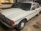 Mercedes-Benz 200 D W123 - Mercedes-Benz 200: 200d W123