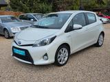 Toyota Yaris 1,5-l-VVT-i Hybrid*Autom.*Bluetooth*R.Kame - Toyota aus 2012 mit Hybrid-Antrieb