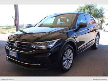 Volkswagen Tiguan - 2