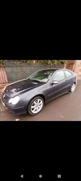 Mercedes-Benz Mercedes-Coupé 203 CL 230 Kompressor - Mercedes-Benz CL 230 mit Benzin-Antrieb: Automatik