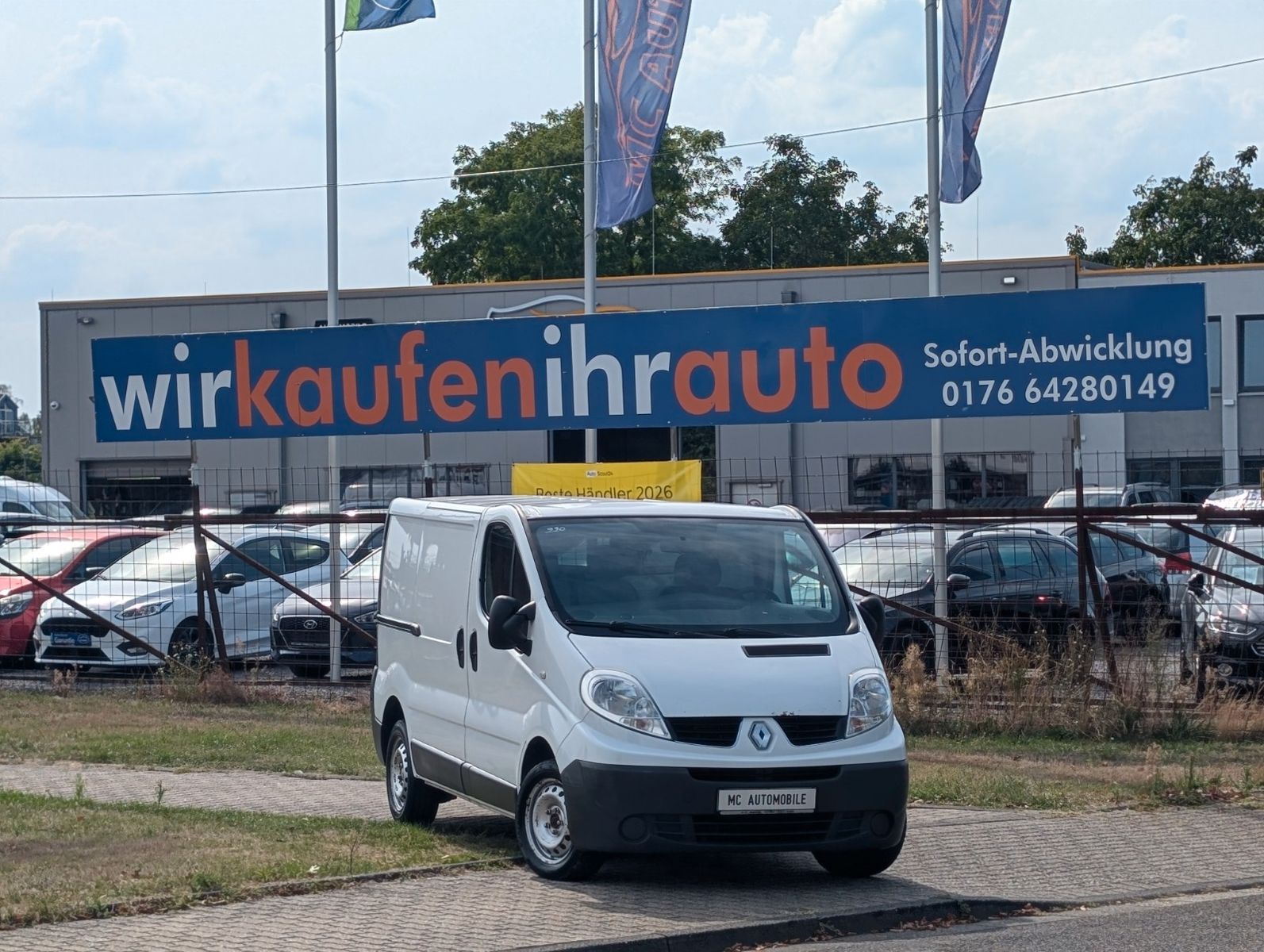 Renault Trafic - 1