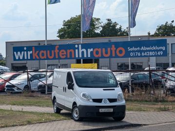 Renault Trafic - 1