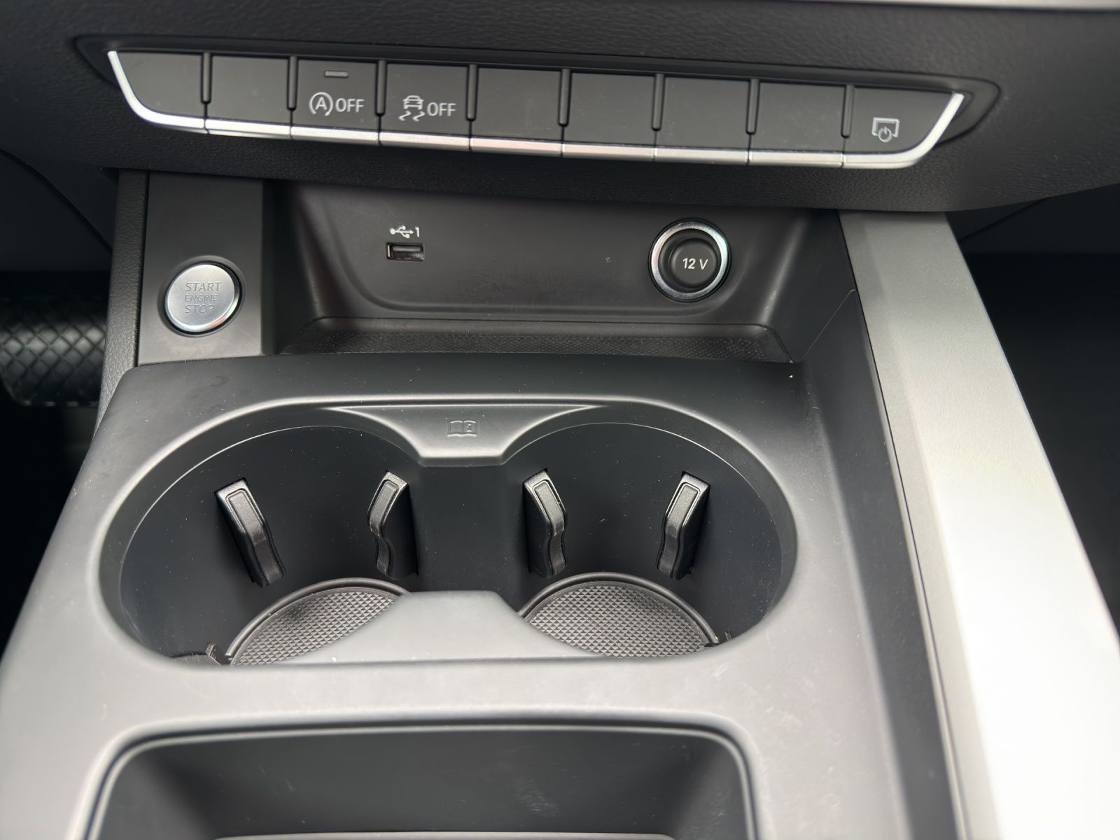 Audi A4 - Bild 17