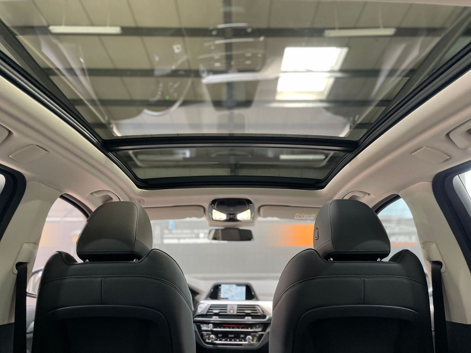 Fahrzeugabbildung BMW X3 xDrive 20 i Advantage #LED#Pano#Kamera#Tempo