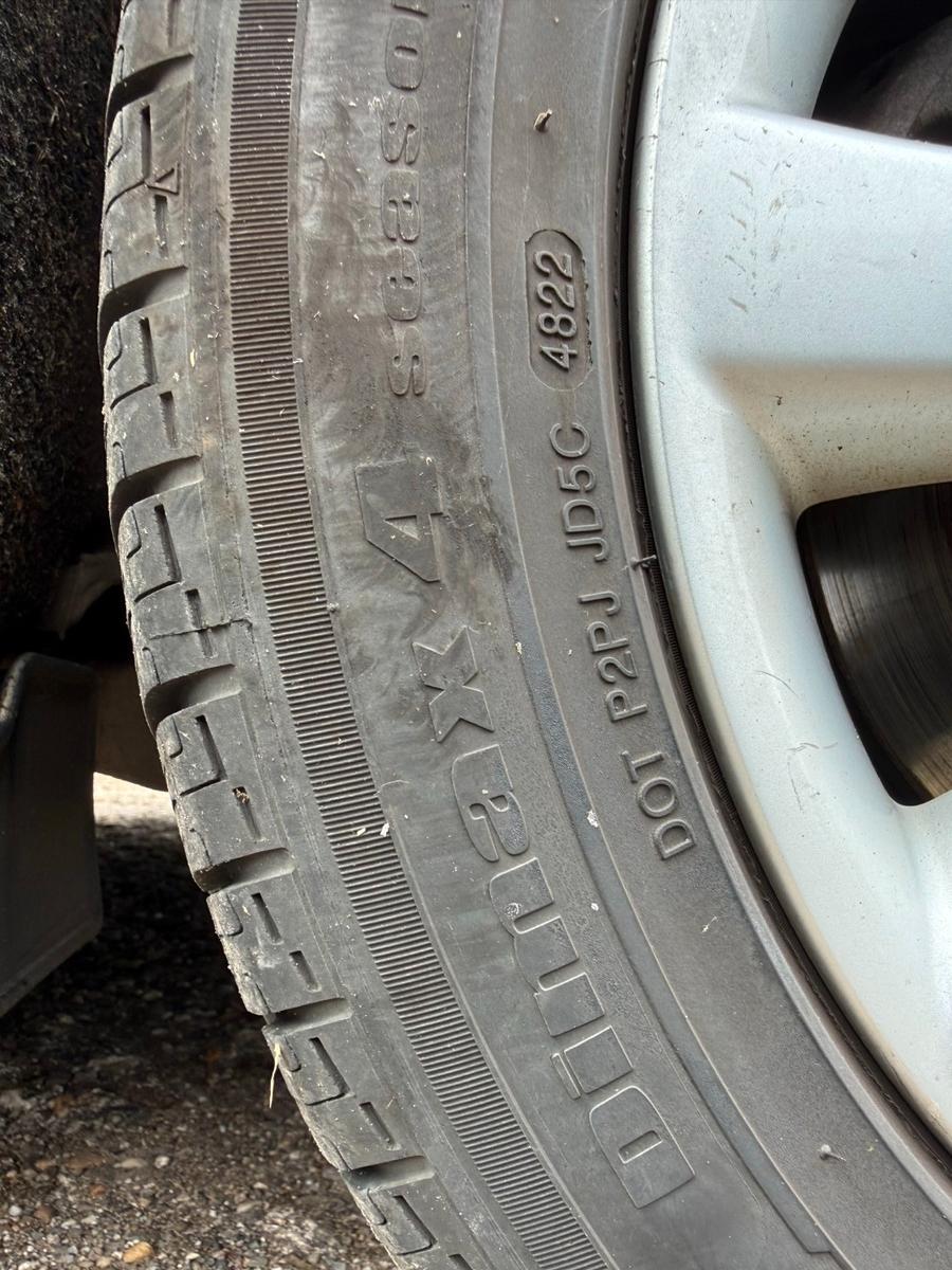 Toyota Avensis 2005 — photo 21
