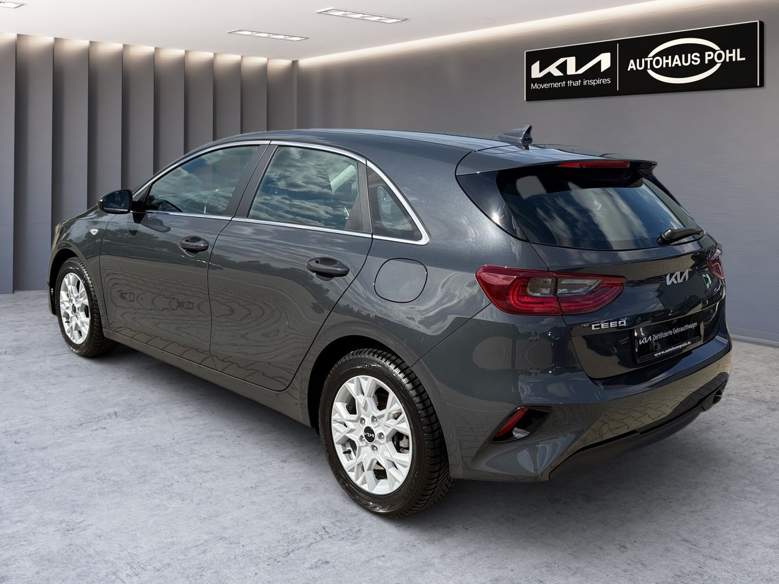 Fahrzeugabbildung Kia CEED_5 1.5T 140 DCT7 VISION KOMF+ (NAV)