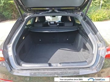 Mercedes CLA 180 Shooting Brake - 6
