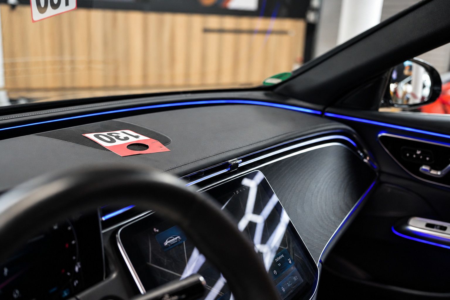 Fahrzeugabbildung Mercedes-Benz E E 220d*AMG*Ambiente*360°*Digital Light*Virtual