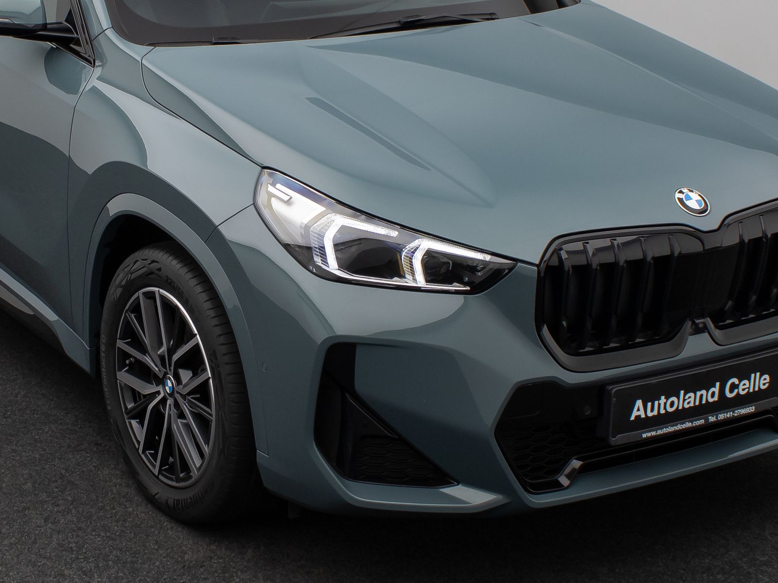 Fahrzeugabbildung BMW X1 xD20d M Sport 360°HUD DAB AHK Komfort ACC