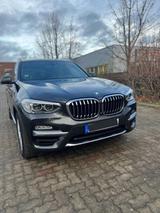 BMW X3 20i - BMW 320 SUV