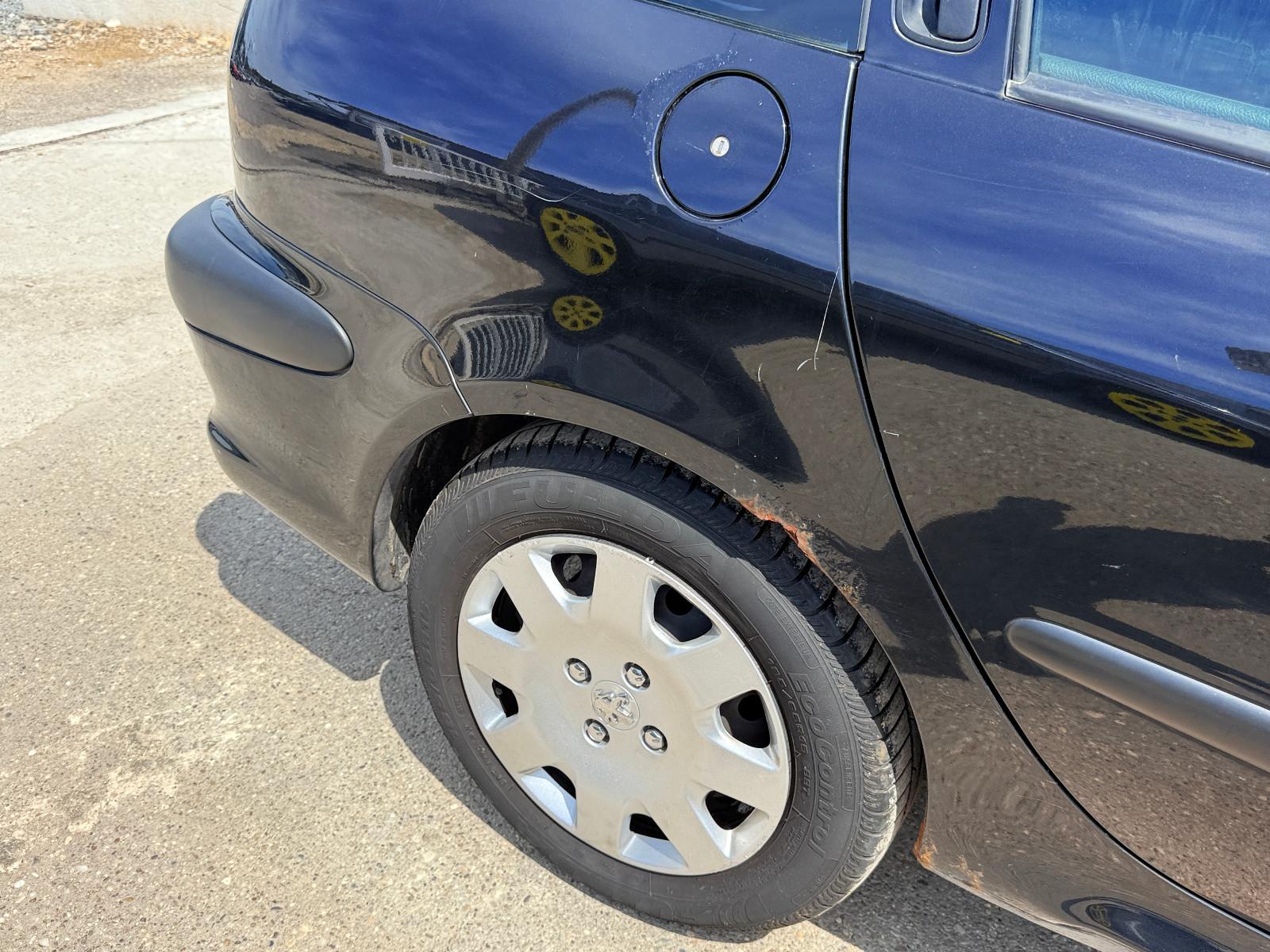 Peugeot  2006 — photo 13
