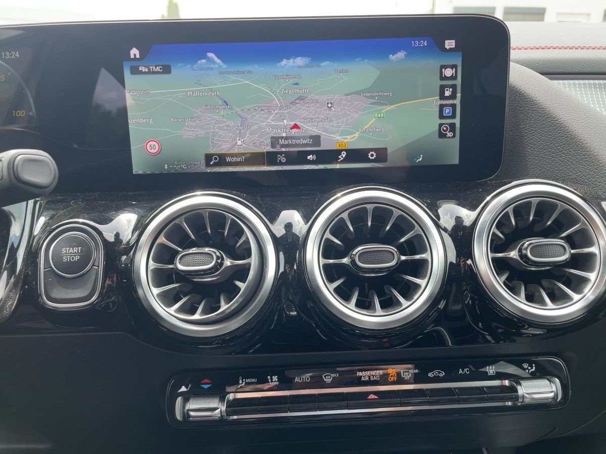 Fahrzeugabbildung Mercedes-Benz EQA 350 4M AMG/Night/360°/LED/AHK