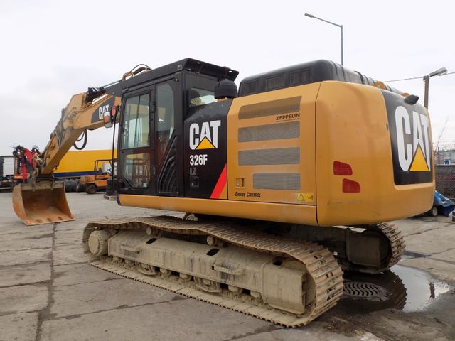 CAT 326F