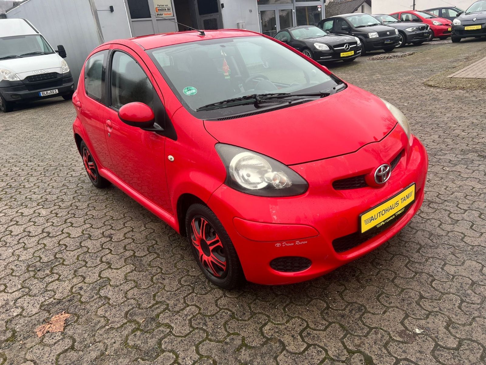 Fahrzeugabbildung Toyota Aygo AYGO
