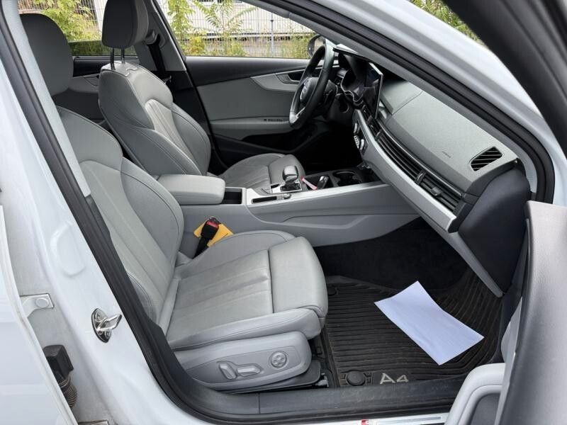 Audi A4 40 TDI S tronic S line Avant foto 6