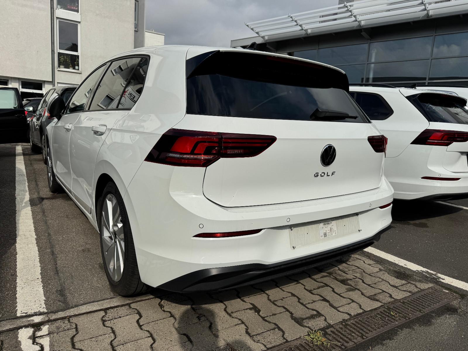 Volkswagen Golf VIII Lim. 1.5 TSI Life Panoramadach, миниатюра 23