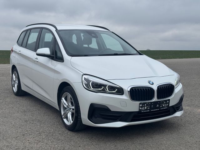 BMW 218 d xDrive *Navi,R-Kamera,Keyless,AHK,StauAss*