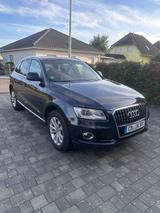 Audi Q5 2.0 TFSI tiptronic quattro - - Audi Q5: Braun