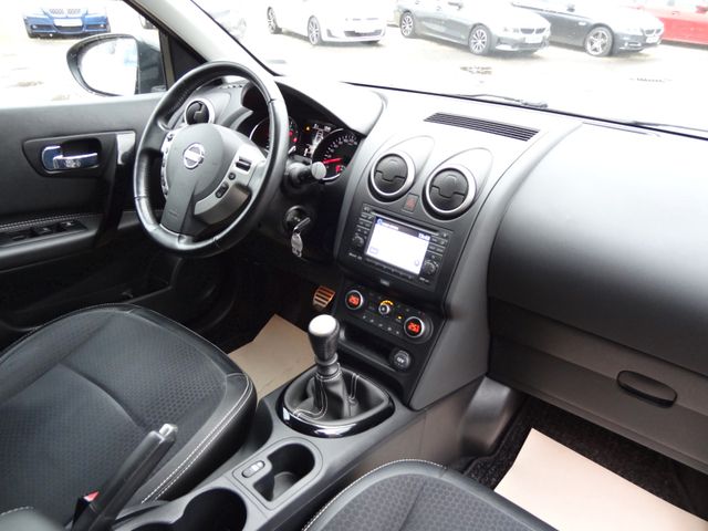 Fahrzeugabbildung Nissan Qashqai 360/1.Hd/Pano/AHK/Kamera/Navi/