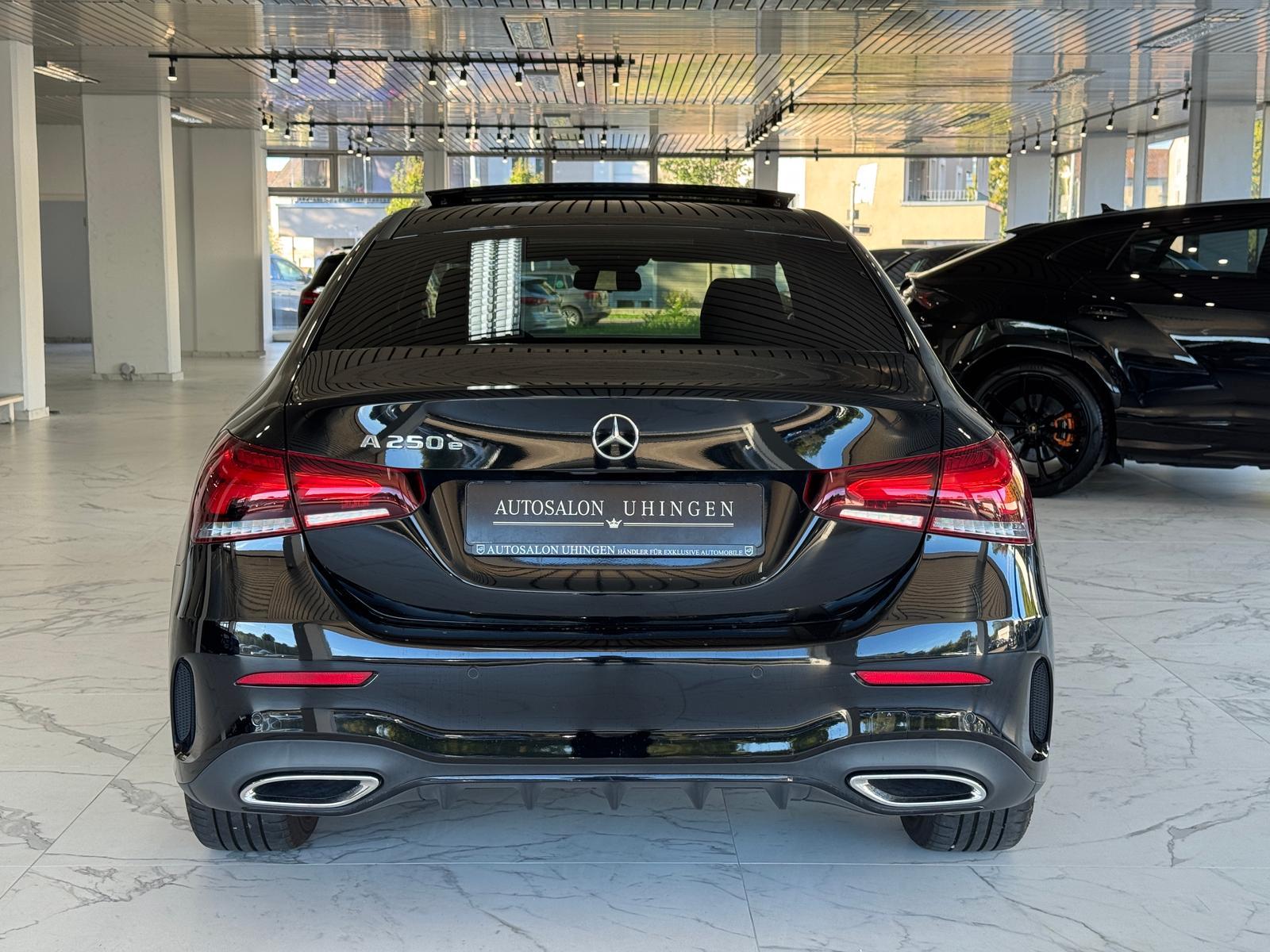 Mercedes-Benz A 250 e Limo 3x AMG SPORT*MBUX*WIDE*PANO*KAM*LED
