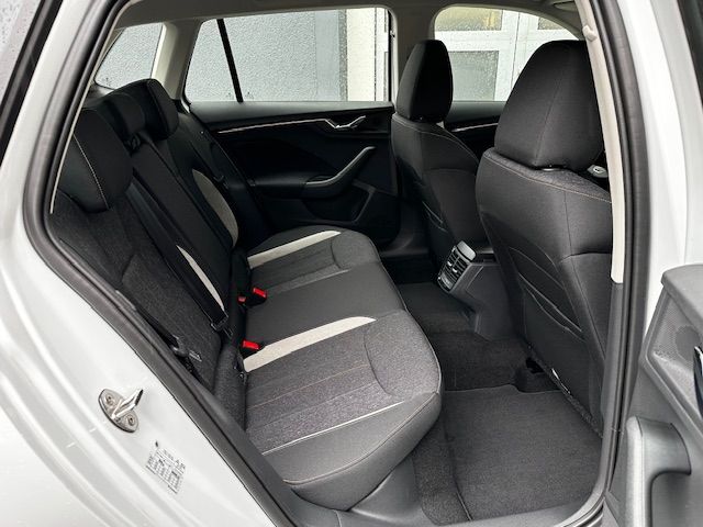 Kamiq Selection 1.0TSI 116 PS 5J GAR,CARPLAY;LED