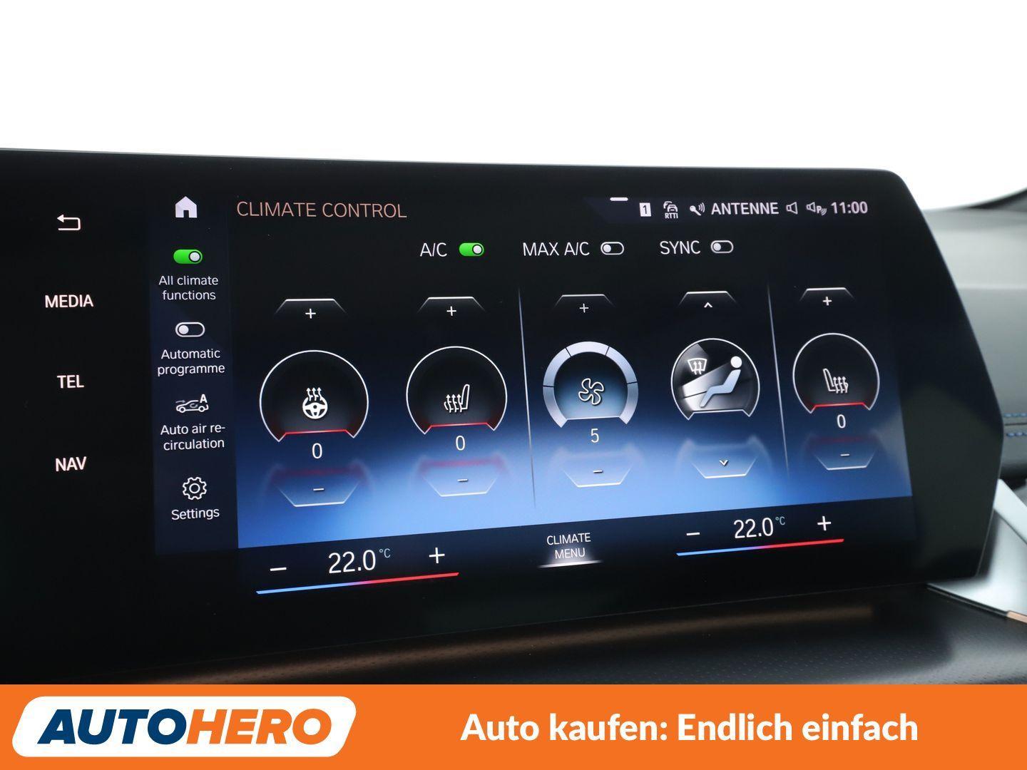 BMW 220 2er 220i Active Tourer Mild-Hybrid M Sport Aut., миниатюра 22