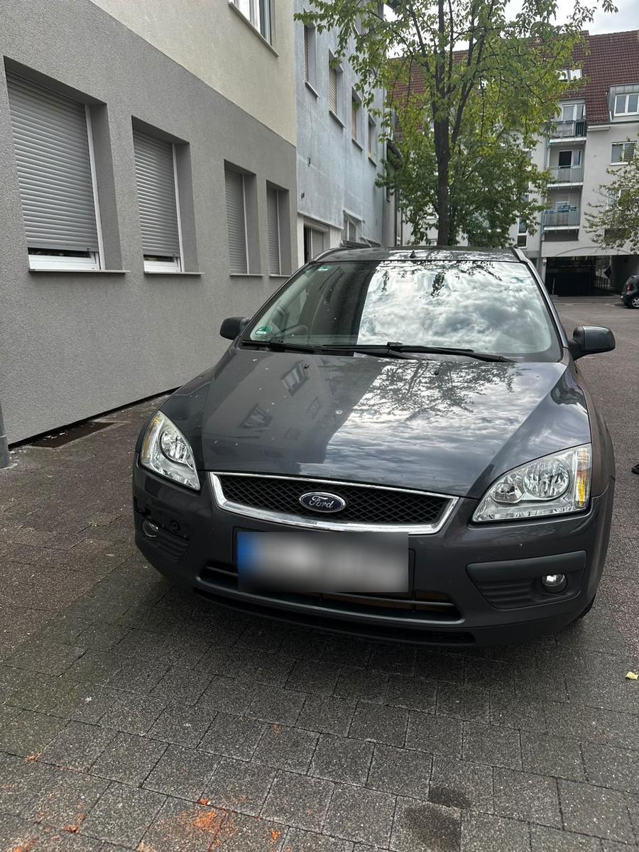 Ford Focus 2005 — photo 5