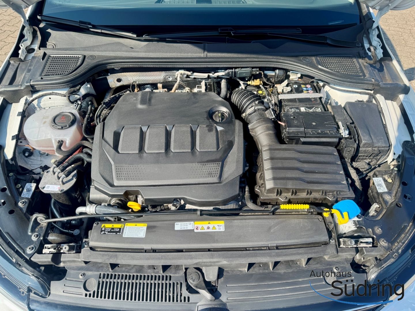 Golf VIII 2,0 TDI Goal DSG AHK Navi LED+ ACC