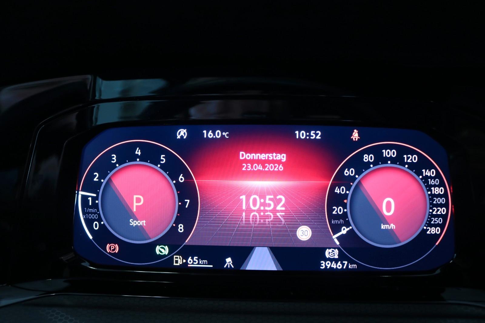 Volkswagen Golf VIII GTI Clubsport ACC Navi Akrapovic LED, миниатюра 16
