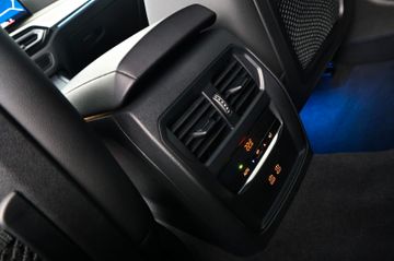BMW 320d Touring M Sport Shadow ACC RFK 18"