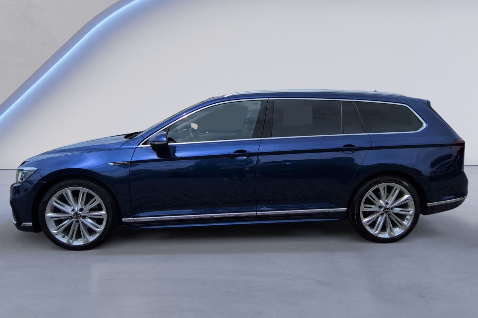 Passat Variant 2.0 TDI DSG 4-Motion R-Line LEDER