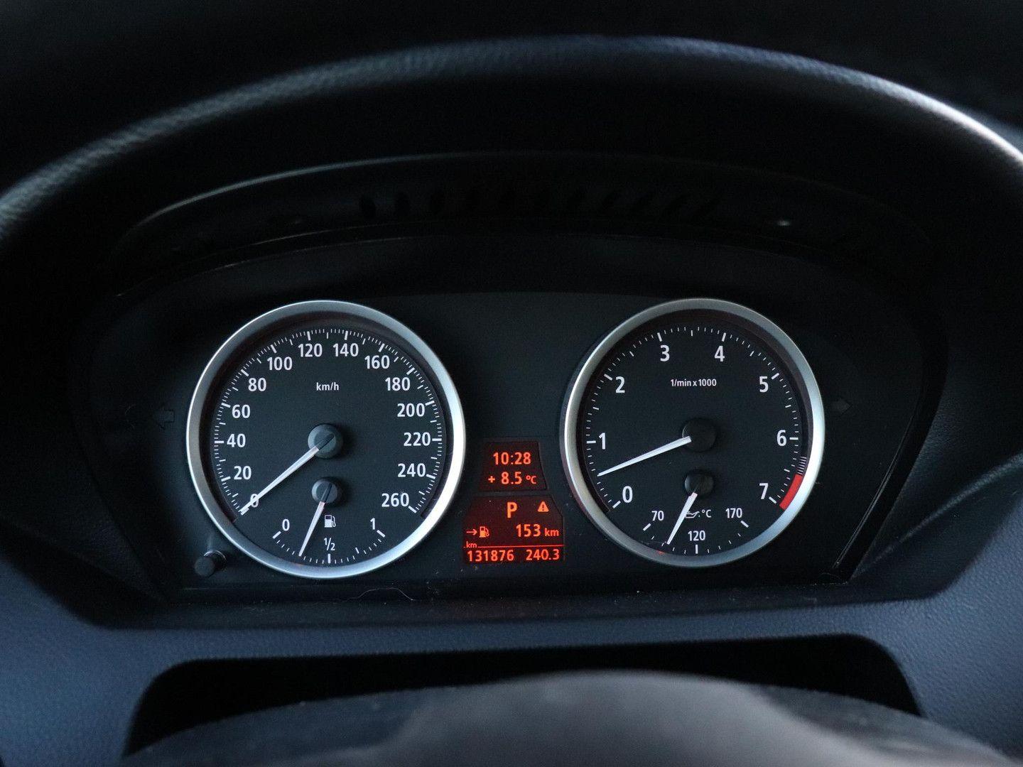 BMW 650i 4.8 V8 367 ch • BVA • Cuir • Toit Panoramique