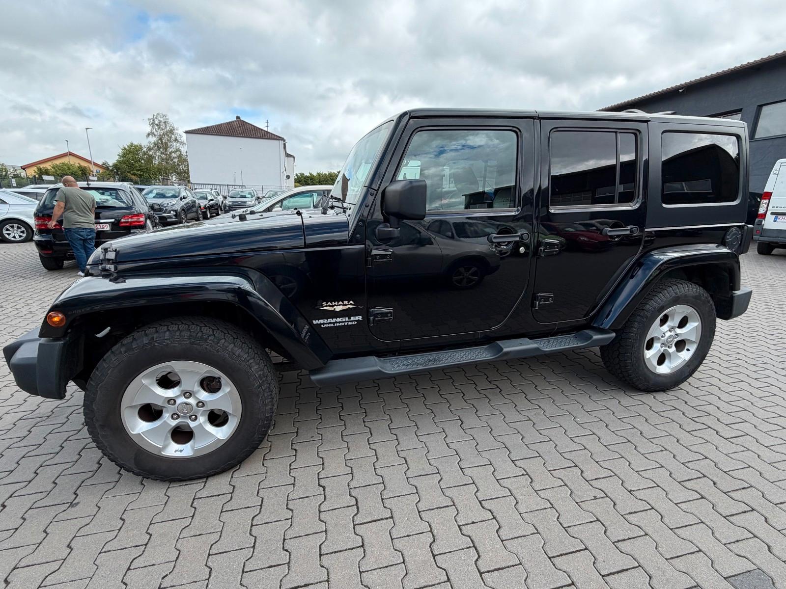 Jeep Wrangler Sahara 2.8 200ch - Toit ouvrant - Révision complète - Pack Sport - Régulateur de vitesse