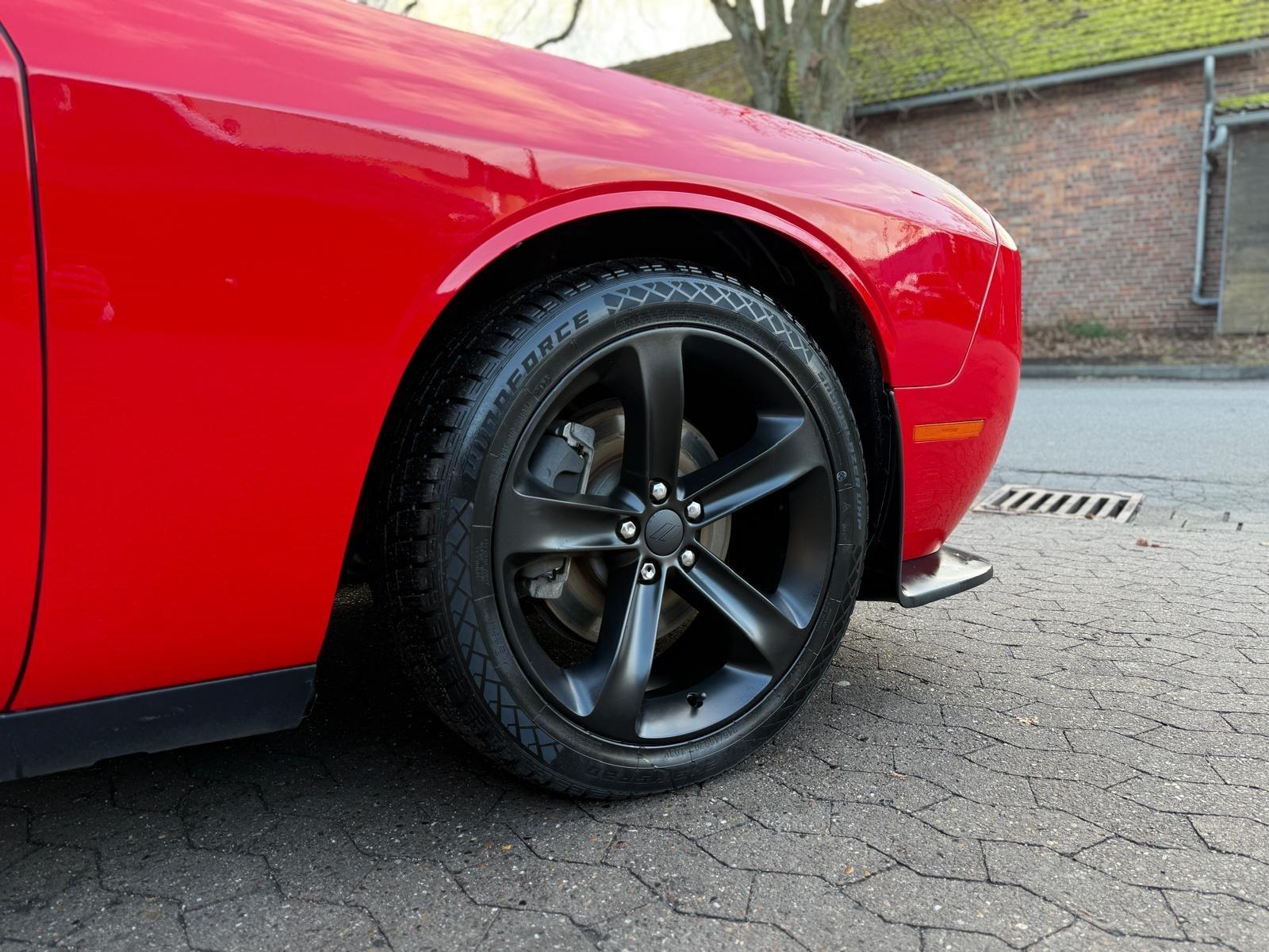 Dodge Challenger 5,7 V8*SRT KIT*LEDER*NAVI*KEYLESS*GARNTIE*SERVIC, миниатюра 19